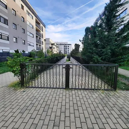 Comfortable With Pool In Nature Surroundings * Bucharest